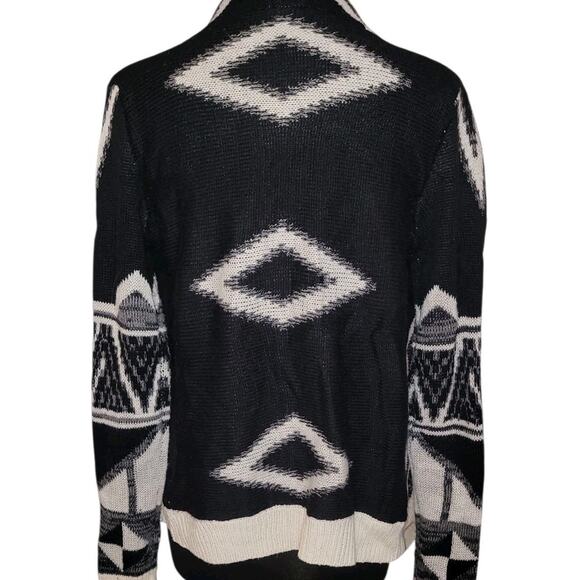 Belle De Jour Black White Geometric Aztec Cardigan M Open Front EUC - Picture 4 of 8